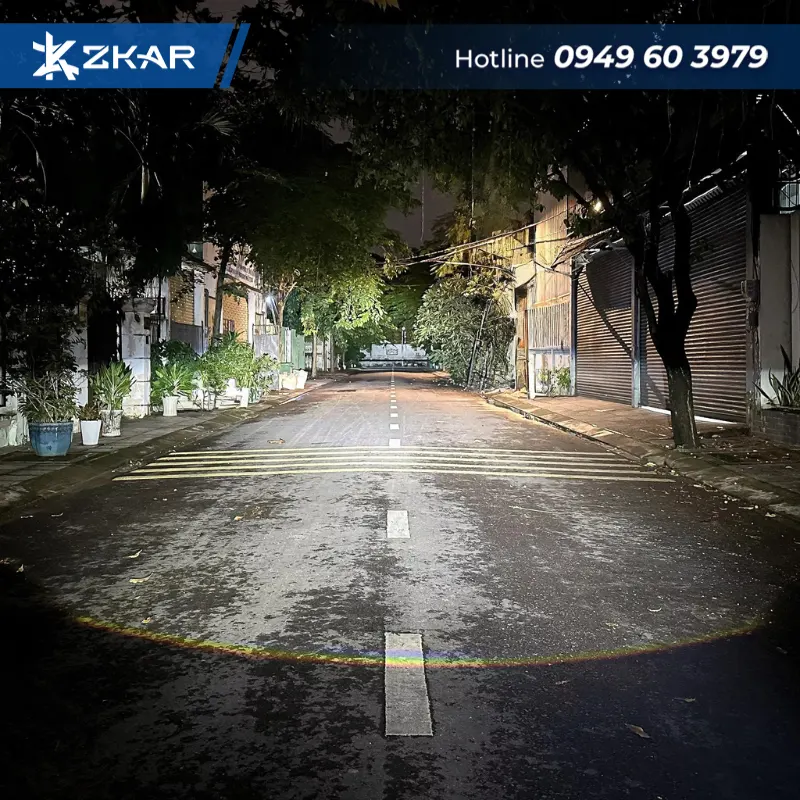 Ánh sáng thực tế về đèn X-Light F+ Pro Mini