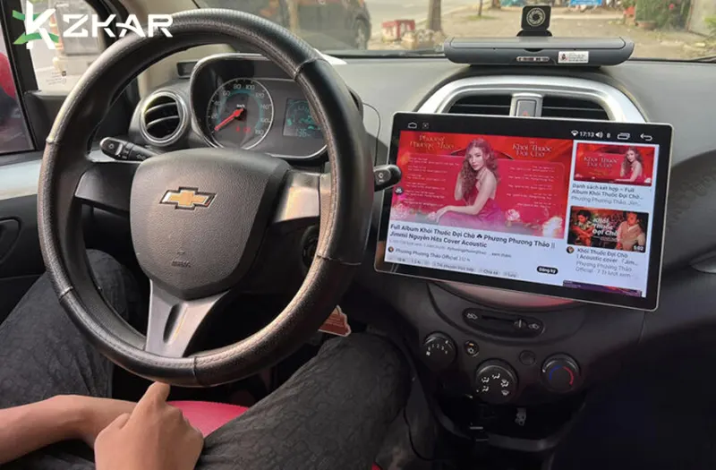 2. Độ phân giải 2K và công nghệ QLED