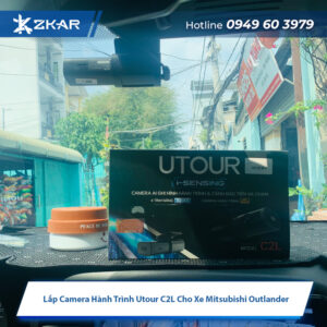 Lắp Camera Hành Trình Utour C2L Cho Xe Mitsubishi Outlander - Giá 3tr600