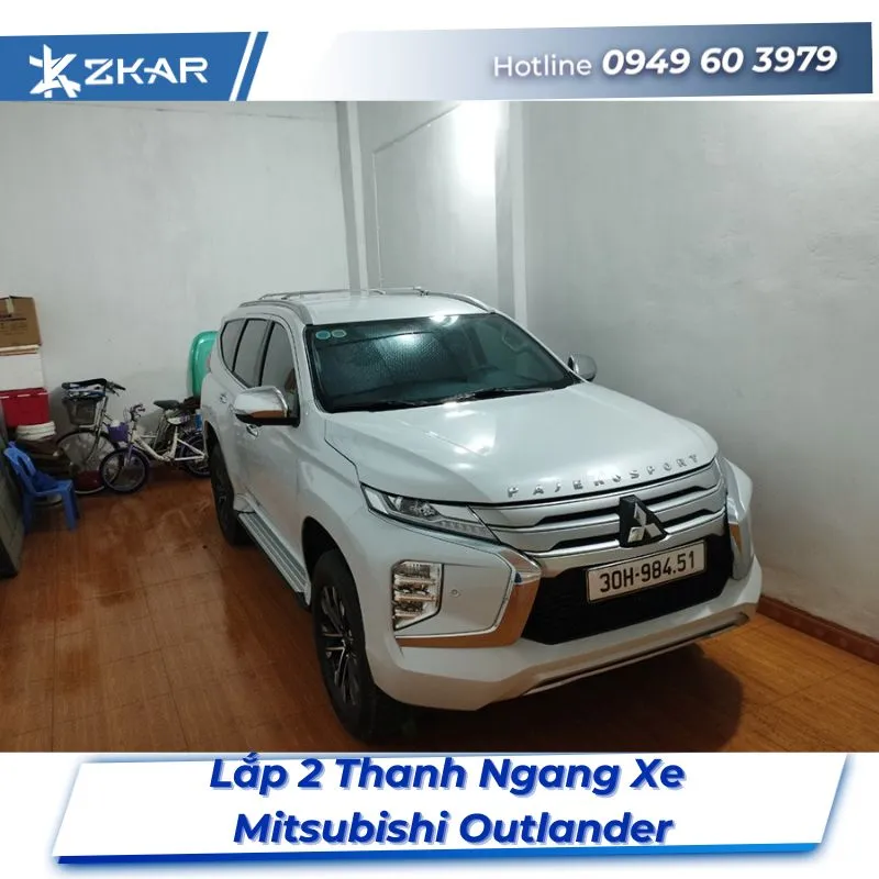 Lắp Đặt Giá Nóc 2 Thanh Ngang Xe Mitsubishi Outlander Tại TPHCM