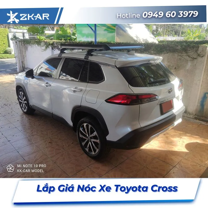 Lắp Đặt Giá Nóc Xe Toyota Corolla Cross Tại TPHCM
