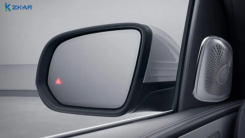 Có Bắt Buộc Lắp Cảnh Báo Điểm Mù Cho Xe Mercedes Benz Không