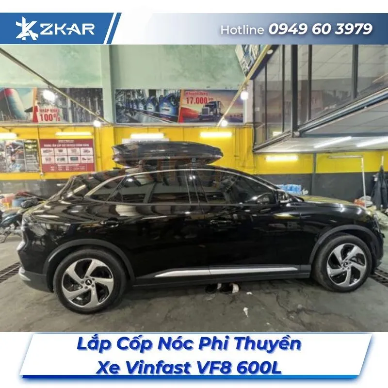 Lắp Đặt Cốp Nóc Phi Thuyền Vinfast VF8 600L Tại TPHCM