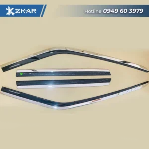 Nẹp Chân Kính Cho Xe Mitsubishi Xforce