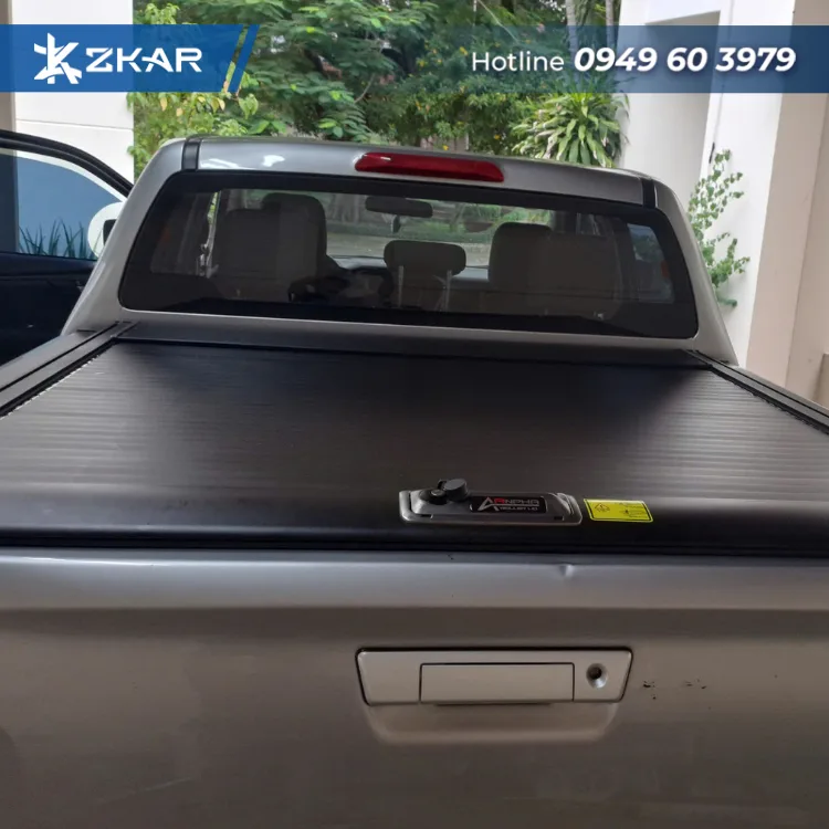 Địa chỉ Lắp đặt Nắp cuộn cho Isuzu D-max tại Sài Gòn