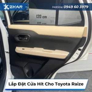 Lắp cửa hít cho Toyota Raize