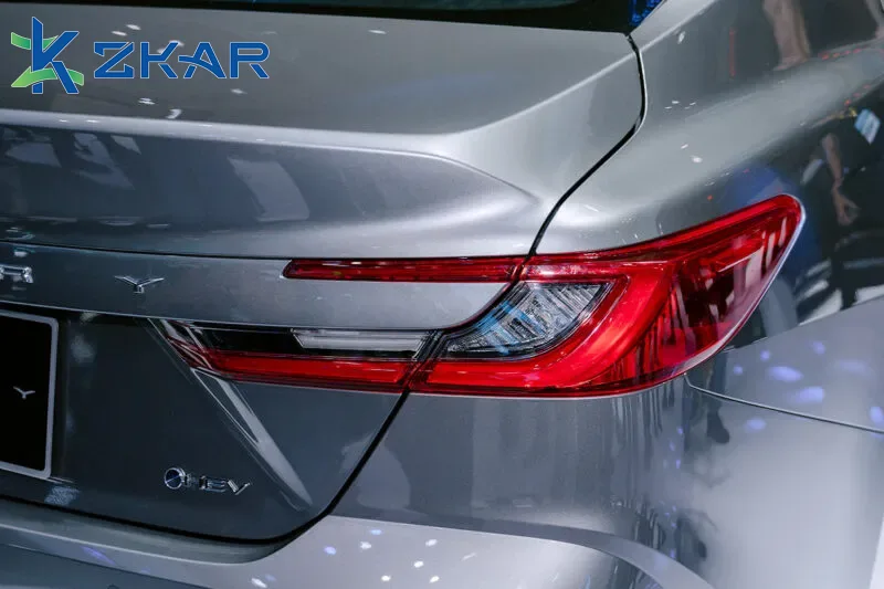 So Sánh Giá Cả Camry 2025 Với Các Đối Thủ