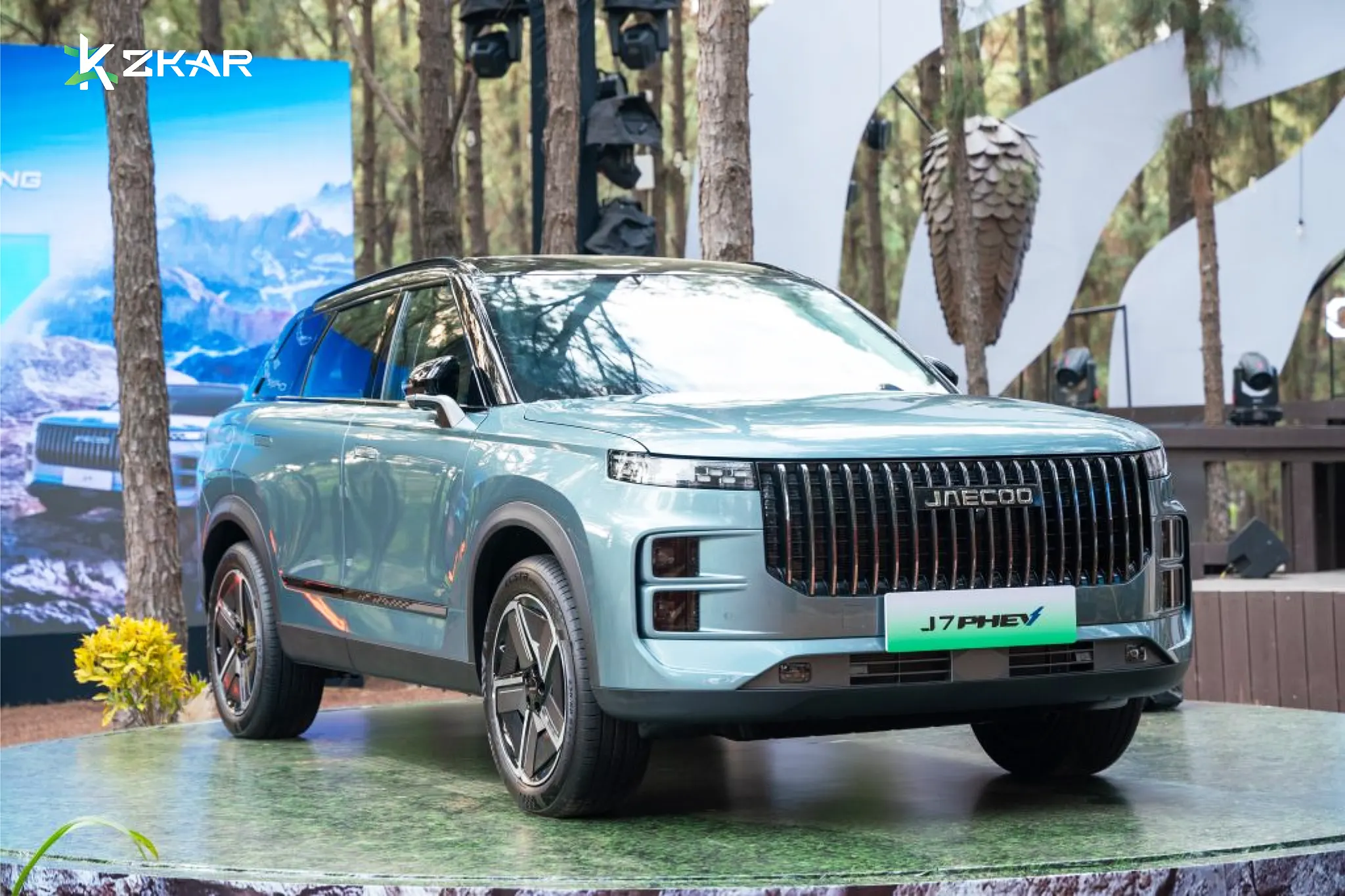Jaecoo J7 2025 là mẫu SUV hạng C