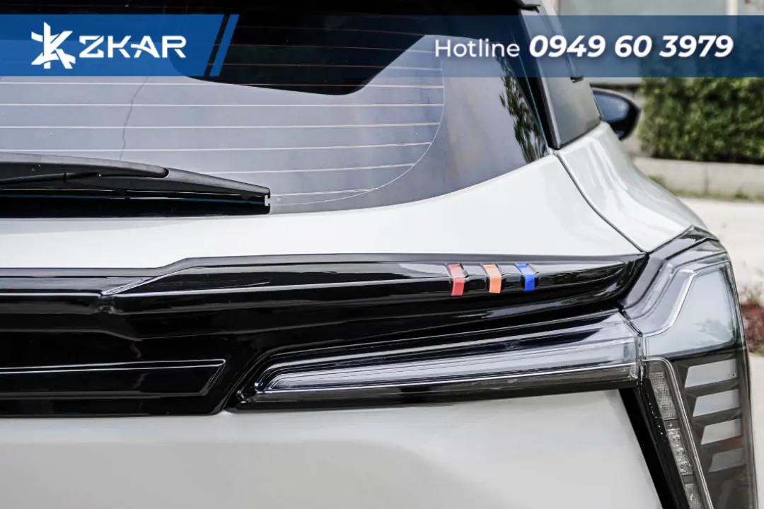 Ốp cản sau Bodykit Victor Xforce