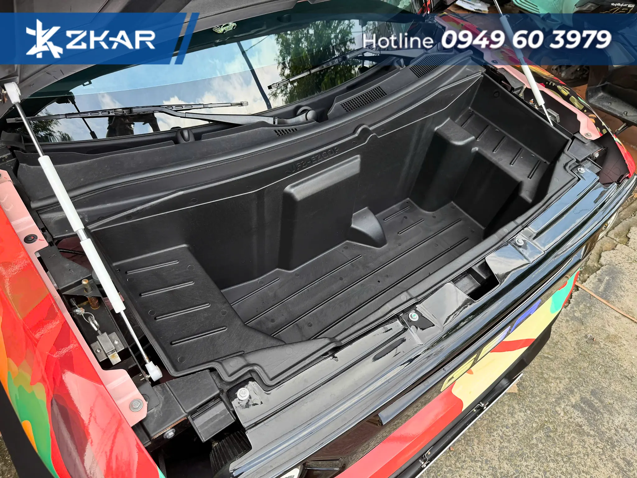 rộng hơn so với cốp zin