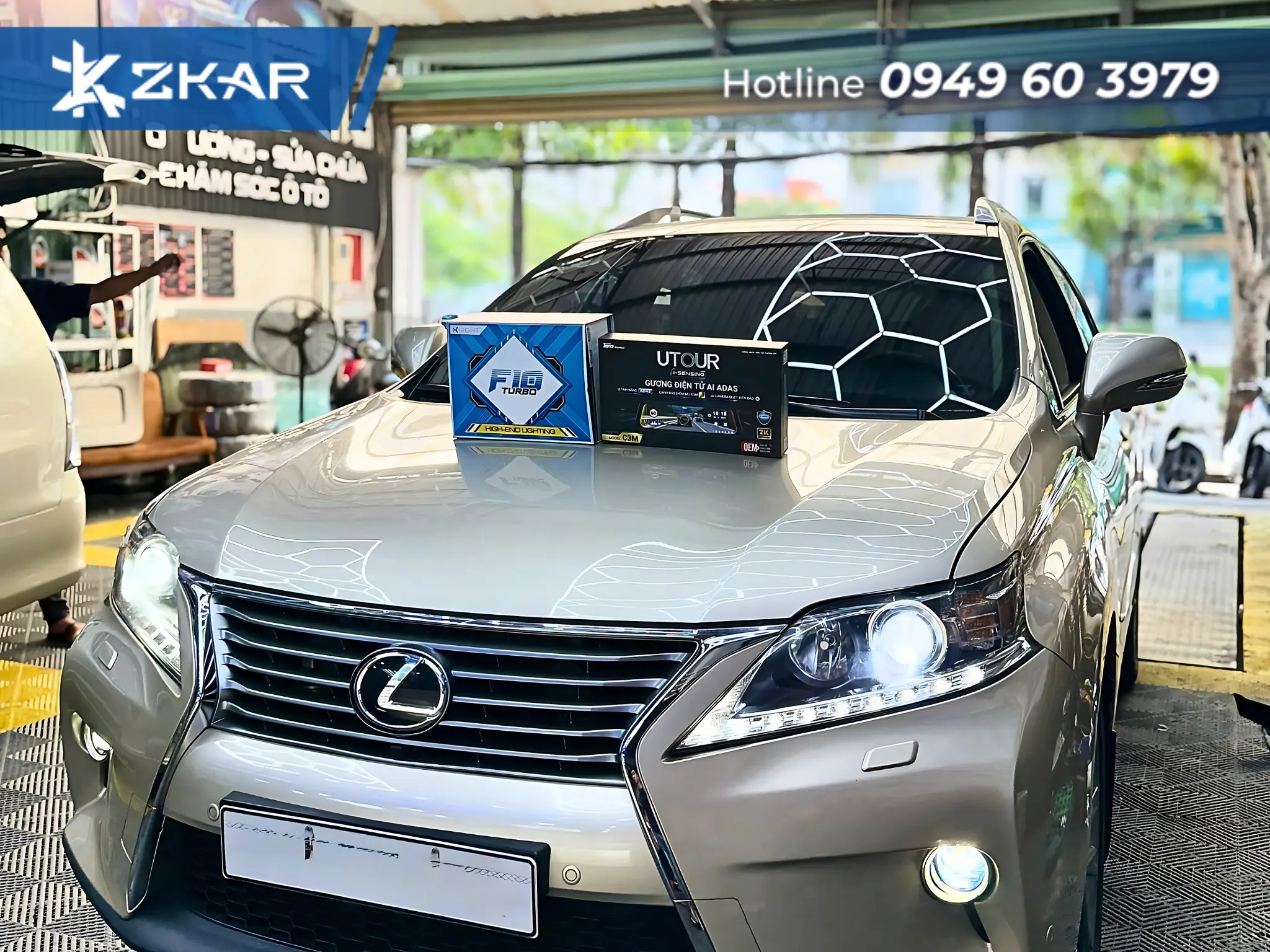 Địa Chỉ Lắp Gương Utour C3M Cho Xe Lexus RX350 Uy Tín Tại TP.HCM