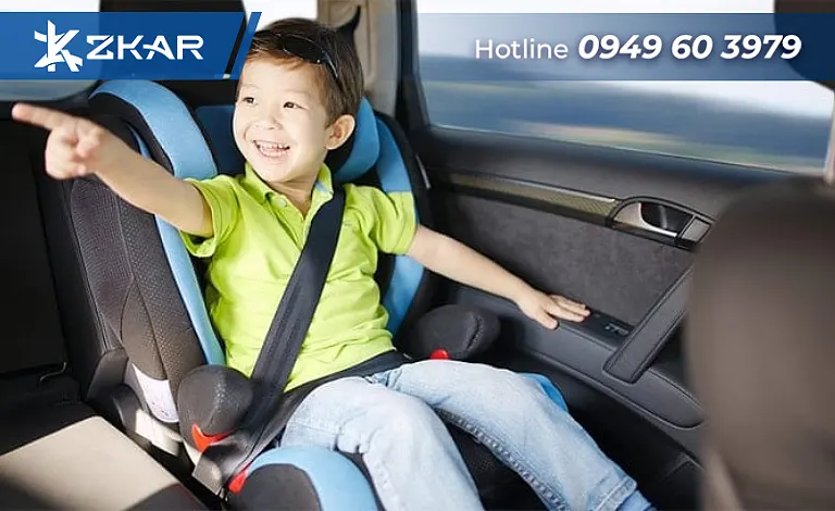 Ghế quay mặt về phía trước