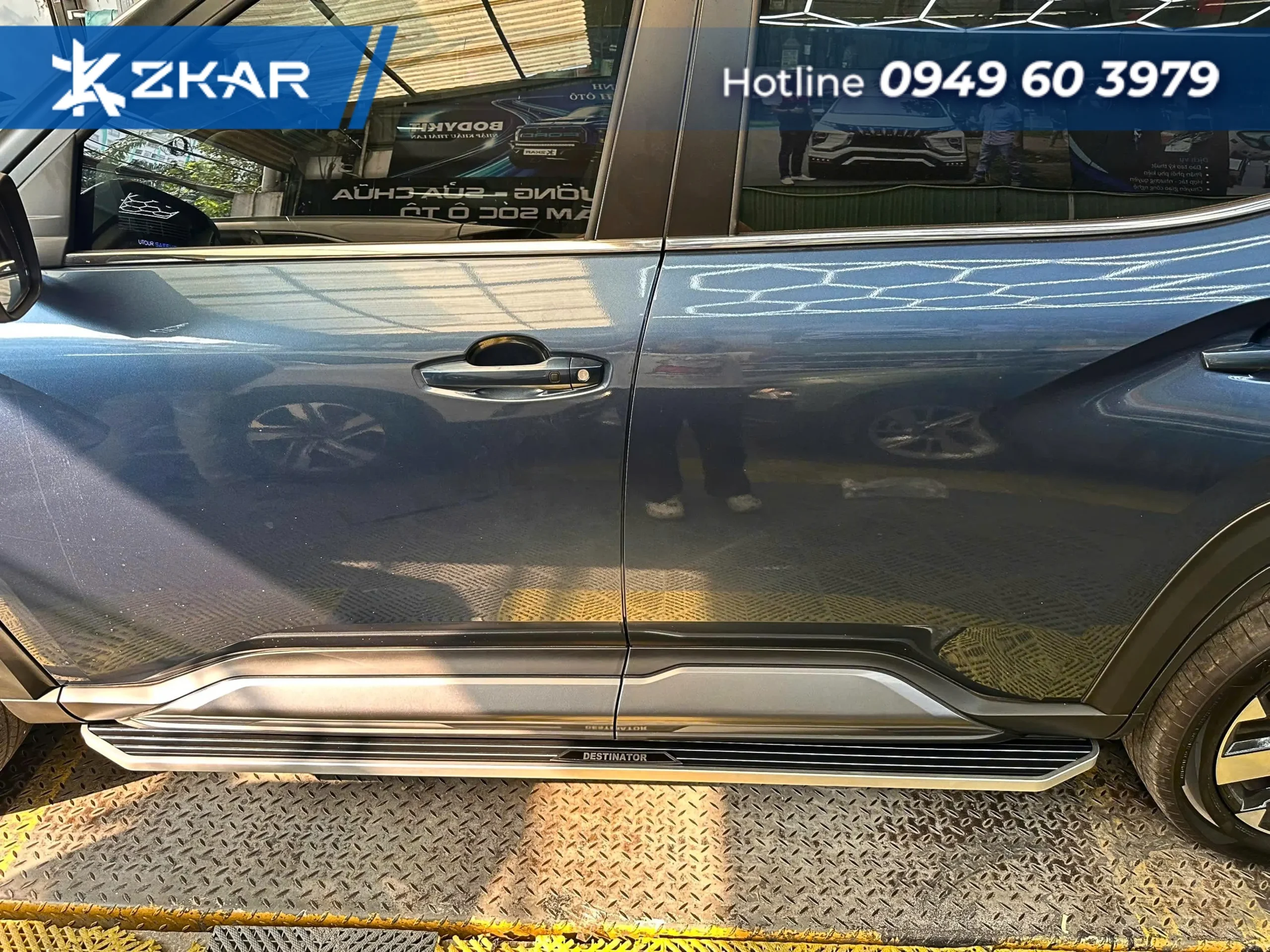 Bệ bước chân cho xe Destinator (DST)