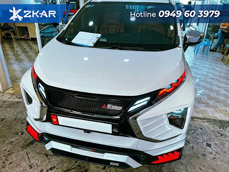 Mặt Calang Lưới Có Đèn Xe Xpander 2018-2021