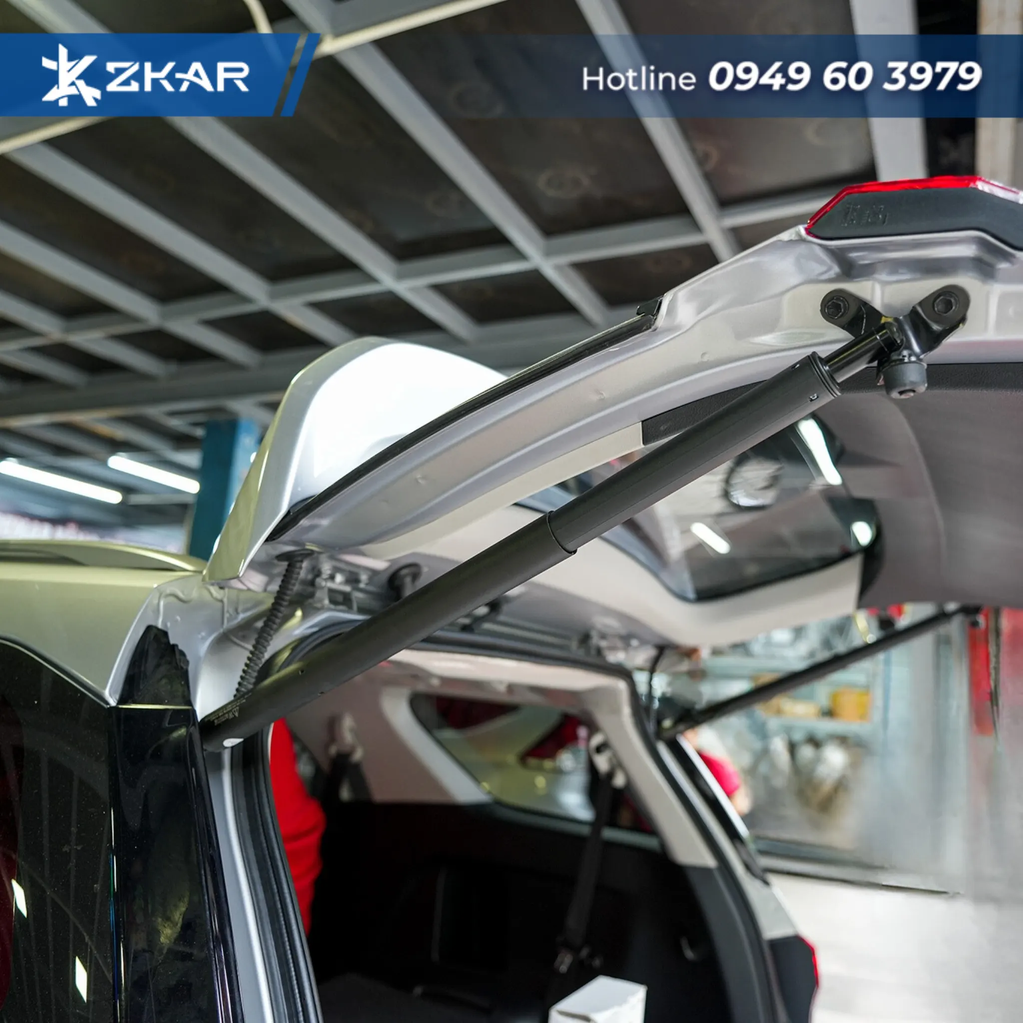 Lắp cốp điện tự động cho Mazda 3