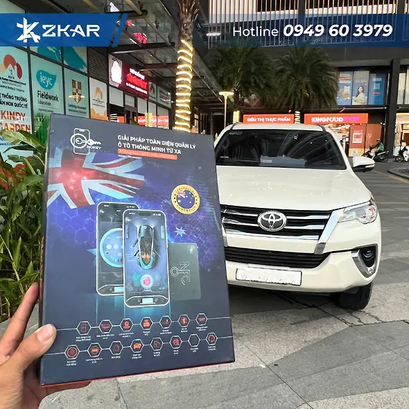 Chỉ 1 Chạm Trên Smartphone - Khởi Động Ngay Fortuner 2017 Với NOKEY