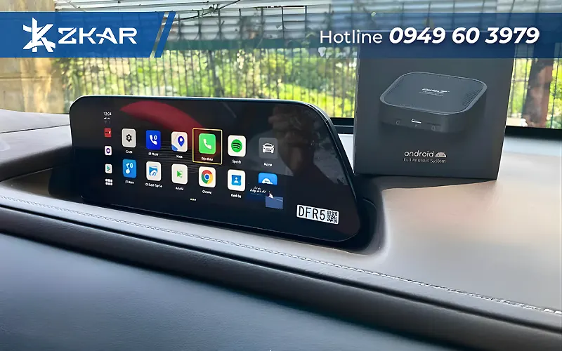 Giữ nguyên màn hình zin Mazda cx30