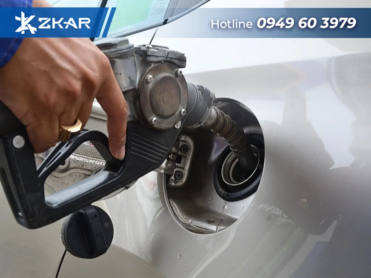 Đổ Xăng E10 Cho Xe Ít Đi – Lợi Hay Hại Cho Động Cơ?