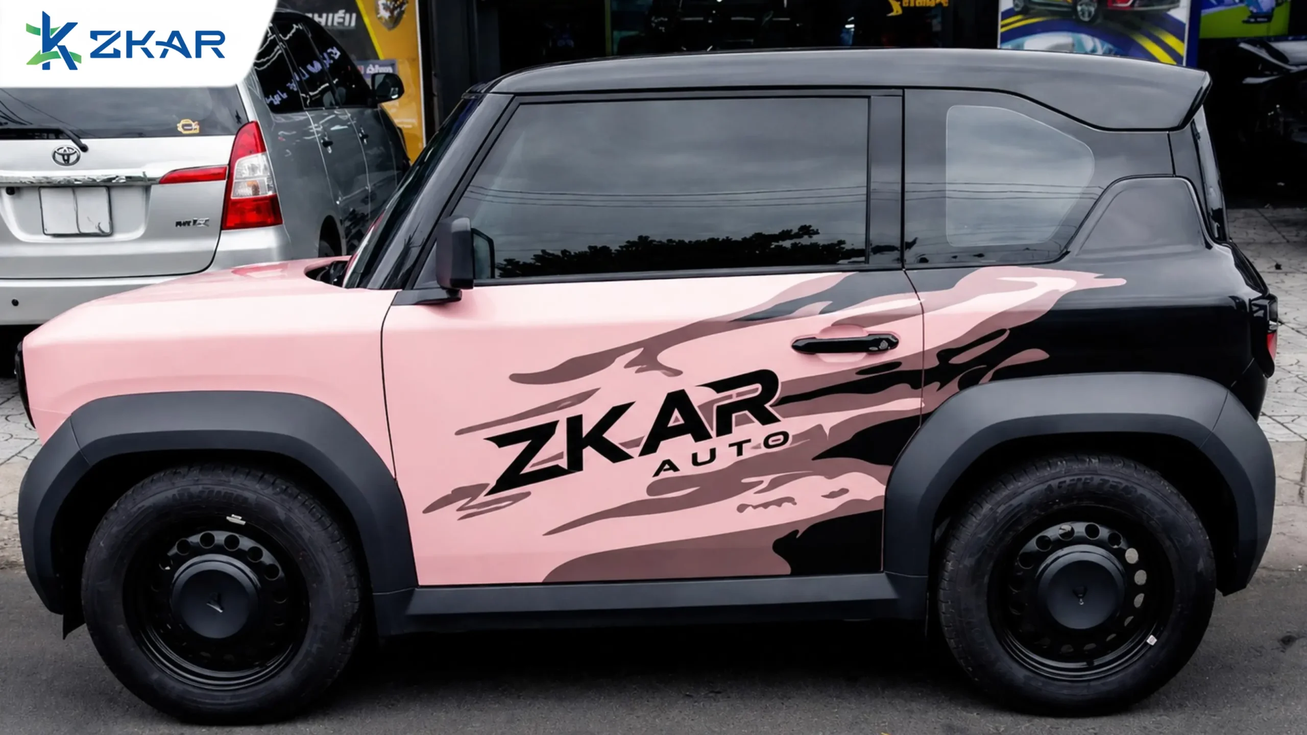 Vinfast VF3 dán decal tùy theo yêu cầu khách hàng