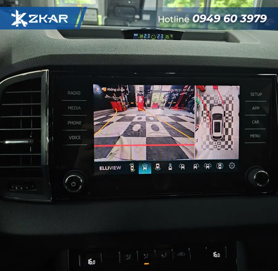 Camera 360 Elliview V6+ Skoda Karoq Hiển Thị Góc Đánh Lái Theo Vô Lăng