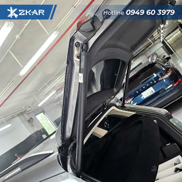 Địa chỉ độ cốp điện elligate cho xe skoda karoq uy tín